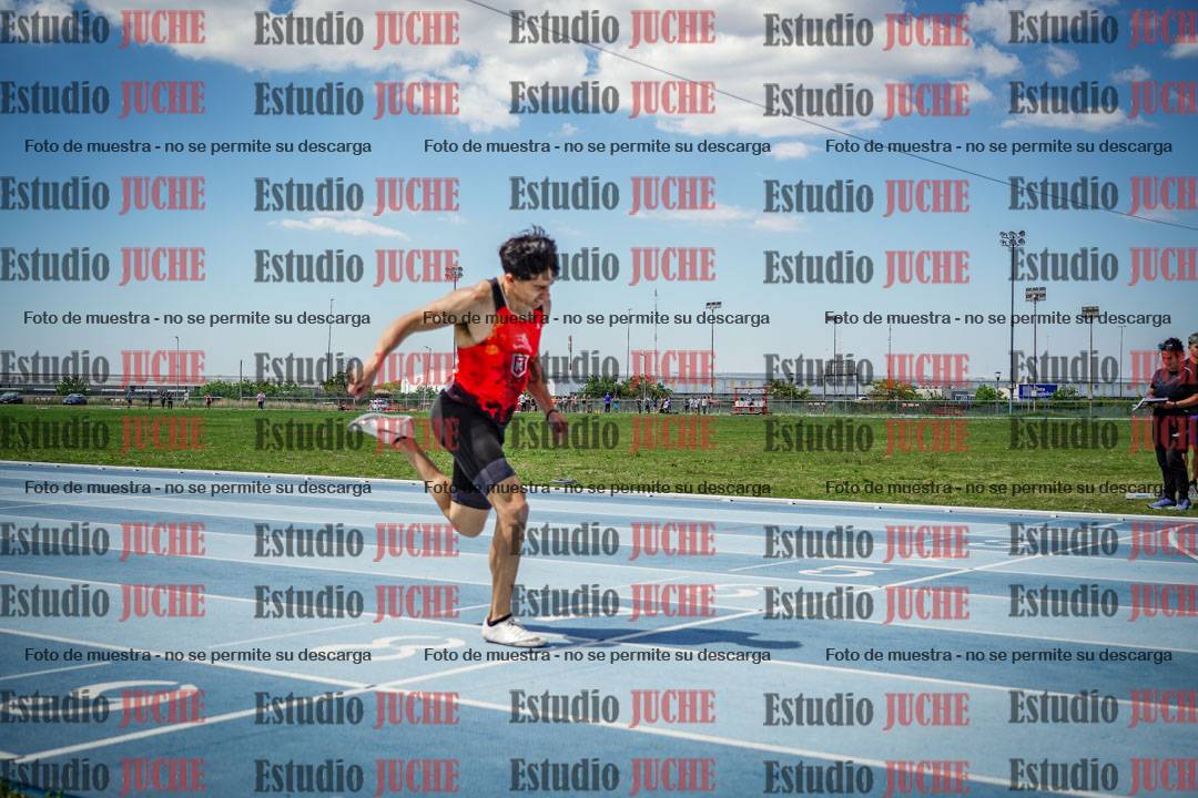 Fotos de los 400 m llanos de varones