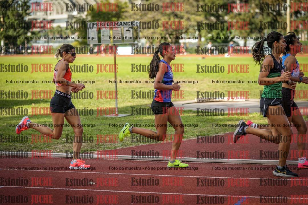 Fotos de los 1500 m llanos de mujeres