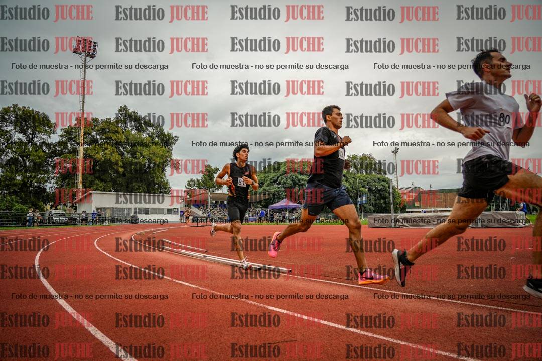 Fotos de los 1500 m llanos de varones - decatlón 10