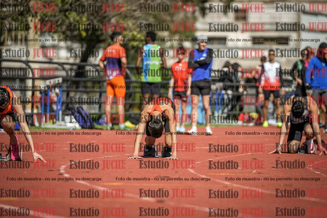 Fotos de los 200 m llanos de varones