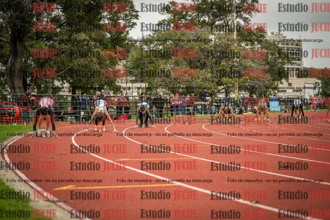 Fotos de los 200 m llanos de varones