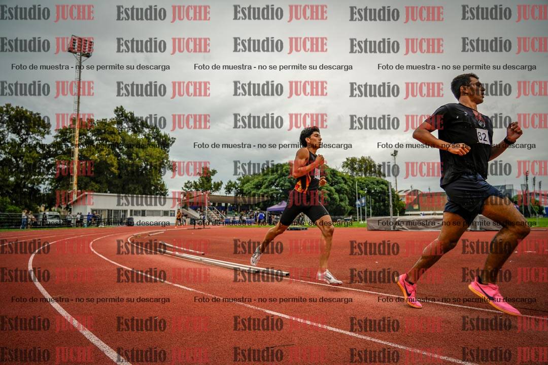 Fotos de los 1500 m llanos de varones - decatlón 10