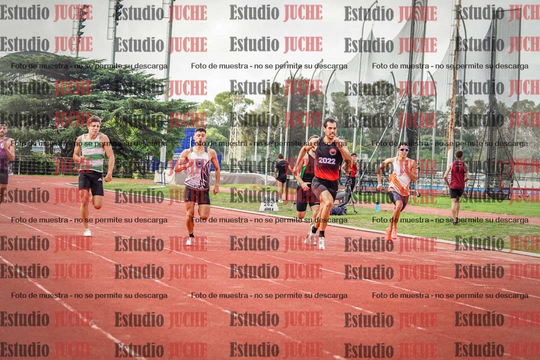 Fotos de los 400 m llanos de varones