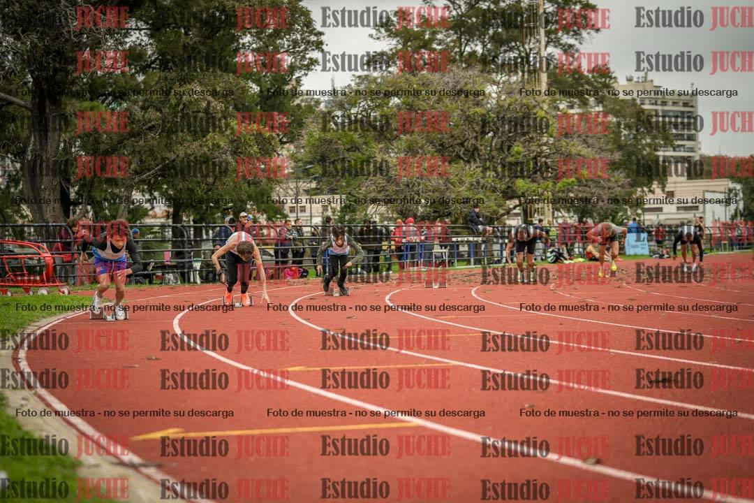 Fotos de los 200 m llanos de varones