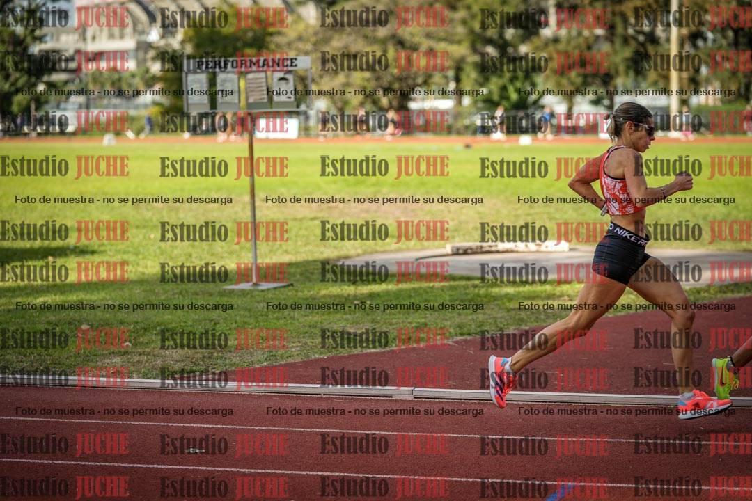 Fotos de los 1500 m llanos de mujeres