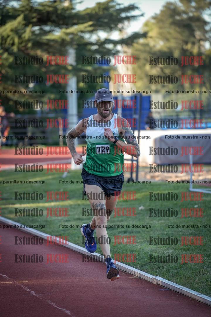 Fotos de los 3000 m llanos de varones