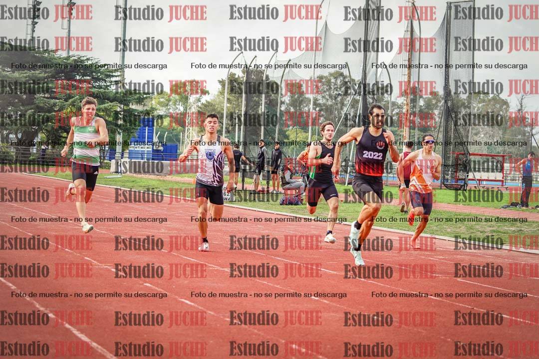 Fotos de los 400 m llanos de varones