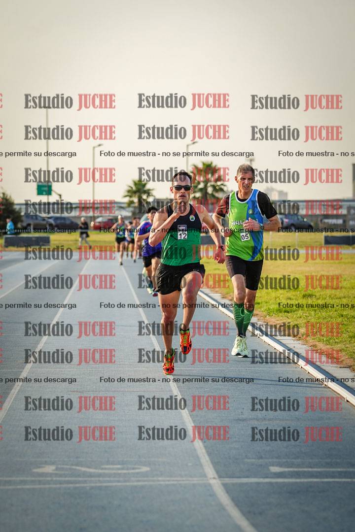 Fotos de los 3000 m llanos de varones