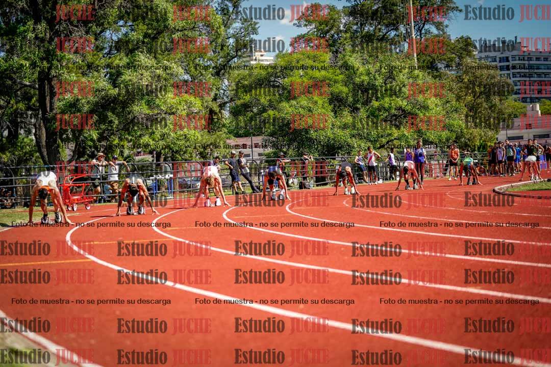 Fotos de los 200 m llanos de varones