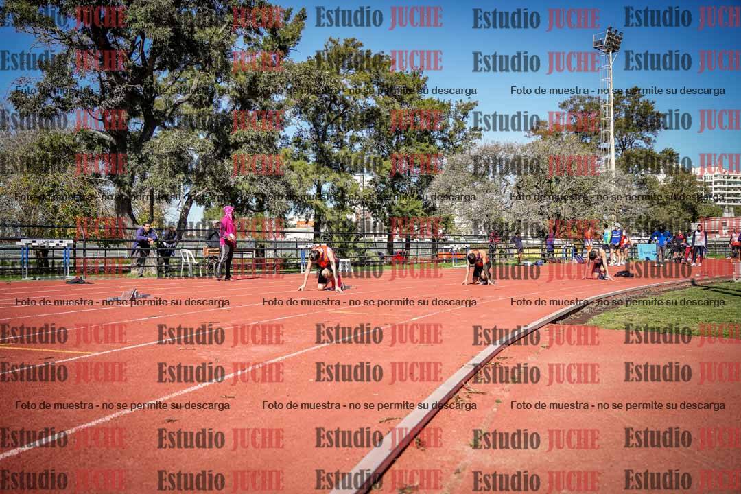 Fotos de los 200 m llanos de varones