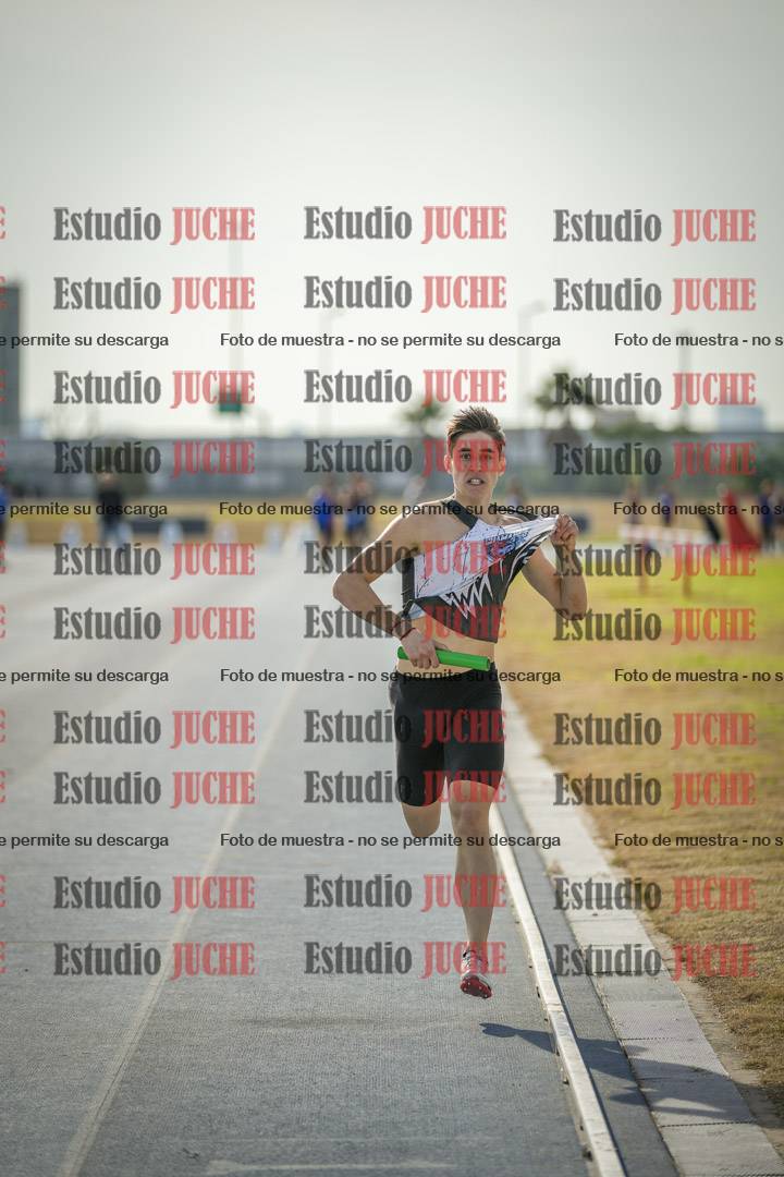 Fotos de las Postas 8x200 m mixta
