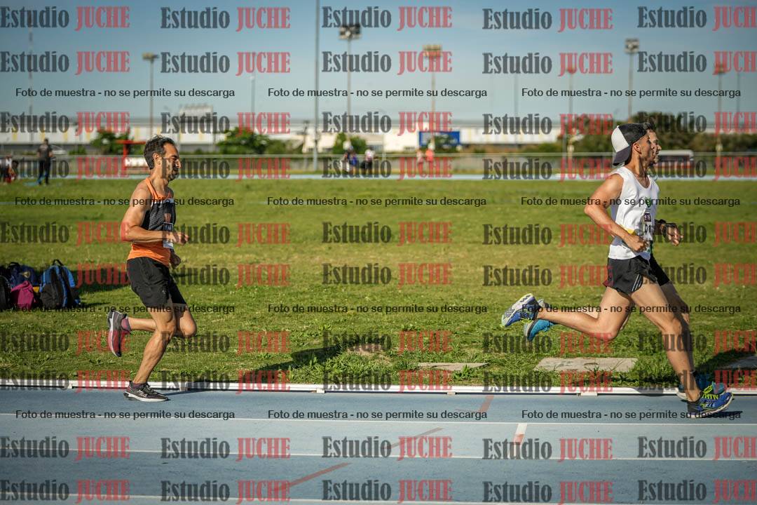 Fotos de los 1500 m llanos de varones