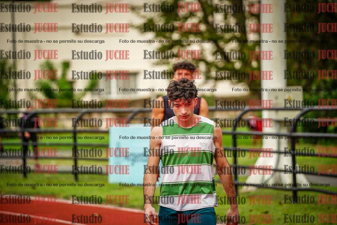 Fotos de los 400 m llanos de varones