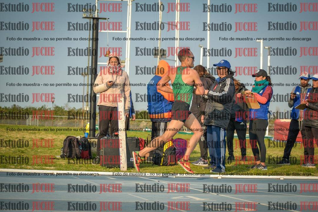 Fotos de los 3000 m llanos de varones