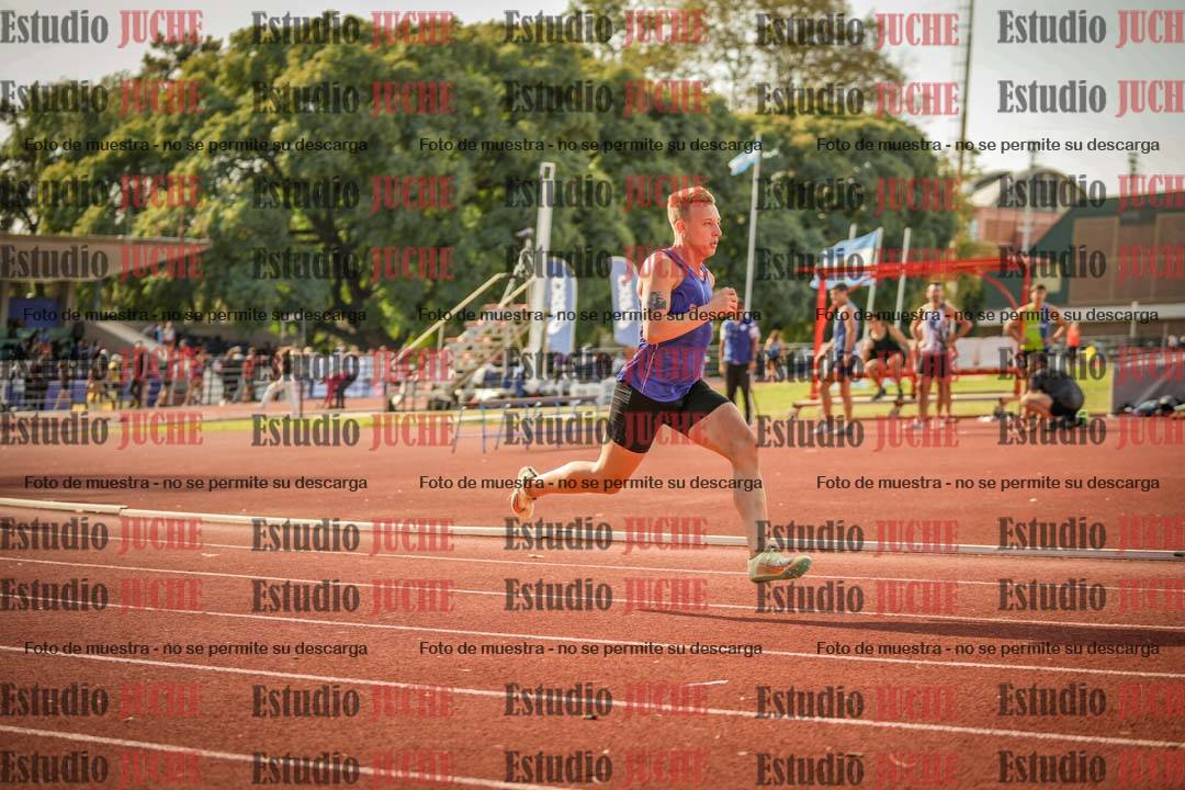 Fotos de los 400 m llanos de varones