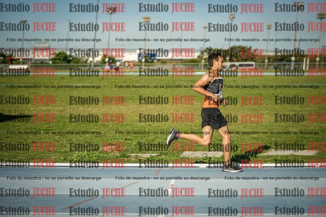 Fotos de los 1500 m llanos de varones