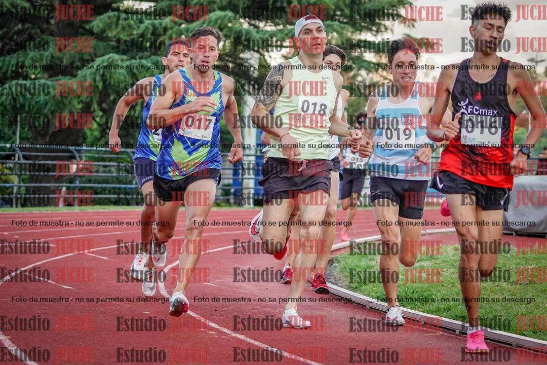 Fotos de los 1500 m llanos de varones