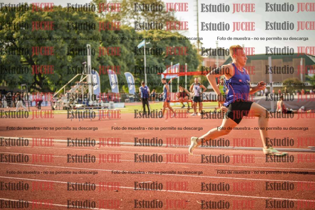 Fotos de los 400 m llanos de varones