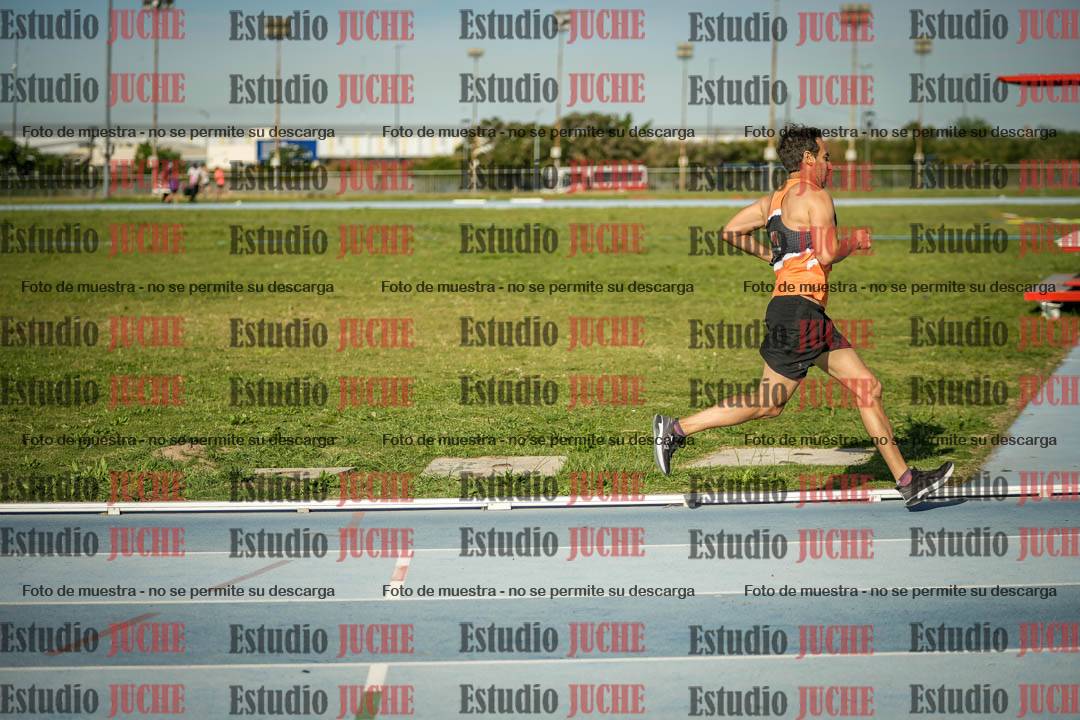 Fotos de los 1500 m llanos de varones