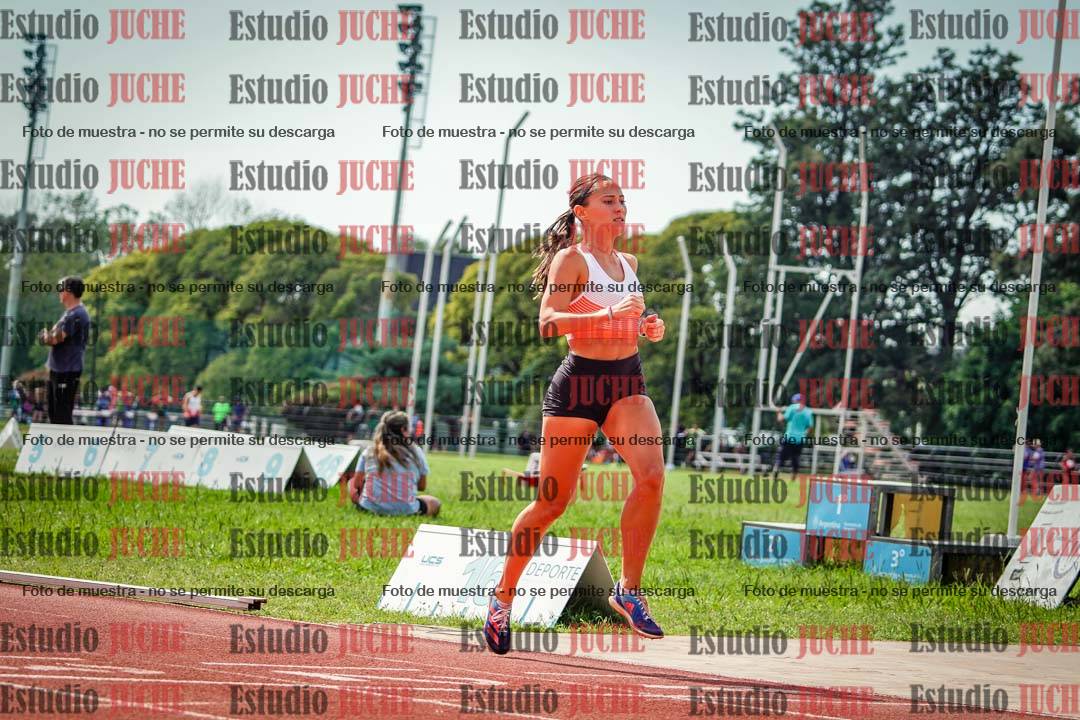 Fotos de los 800 m llanos de mujeres - heptatlón 7