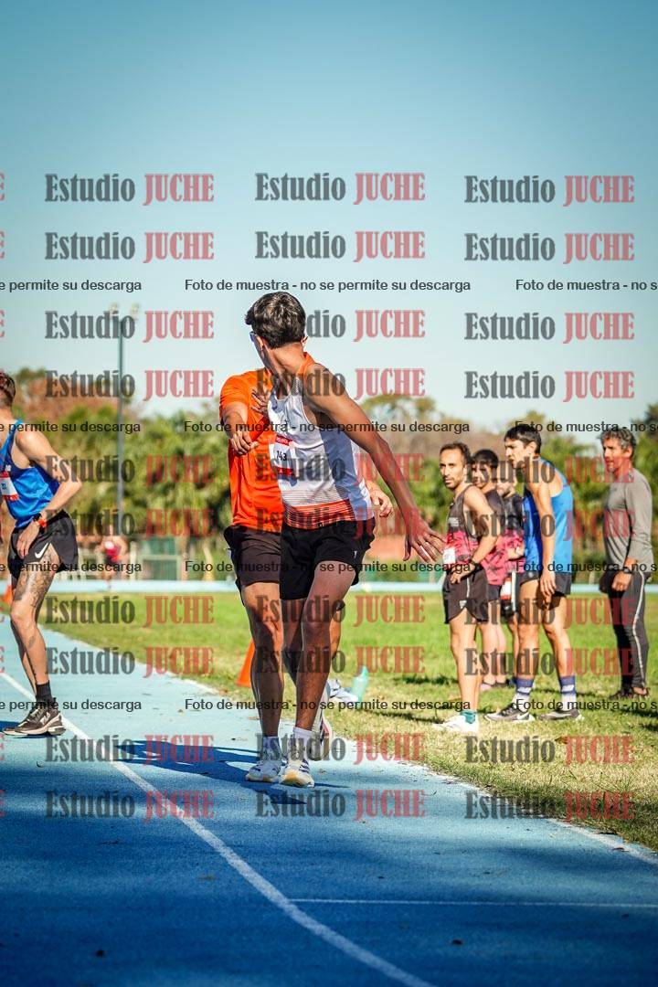 Fotos durante los relevos