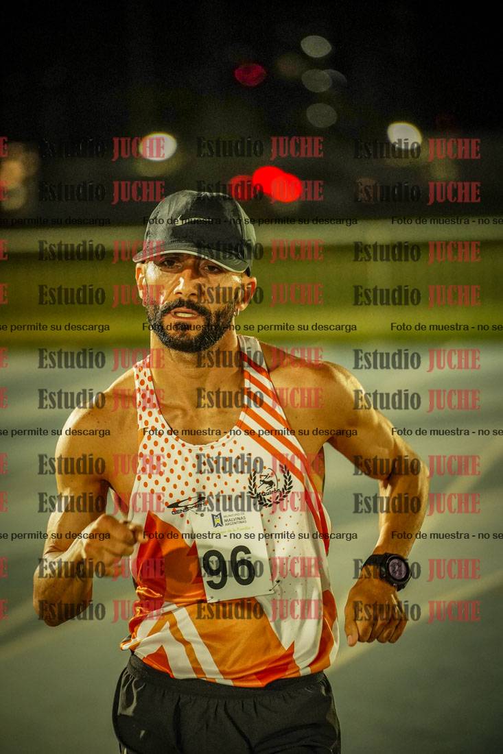 Fotos de los 3000 m llanos de varones