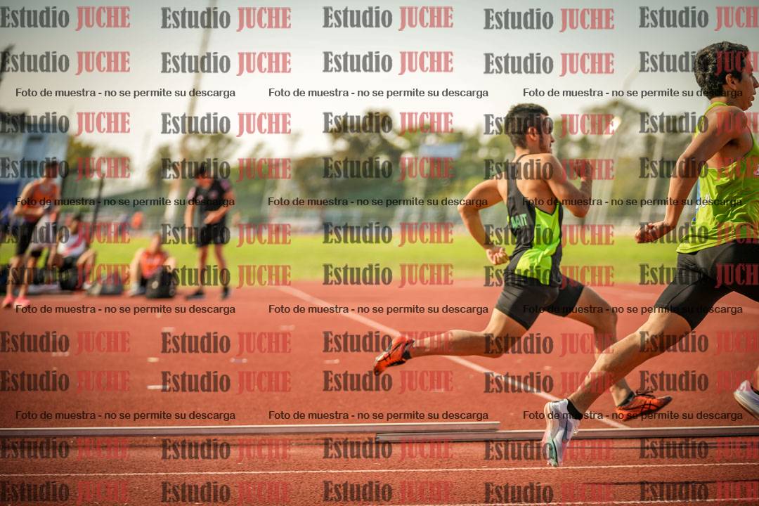 Fotos de los 400 m llanos de varones