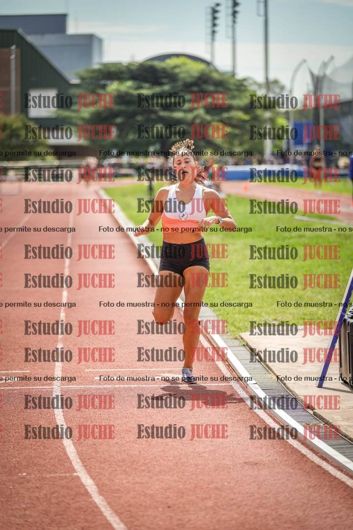 Fotos de los 800 m llanos de mujeres - heptatlón 7
