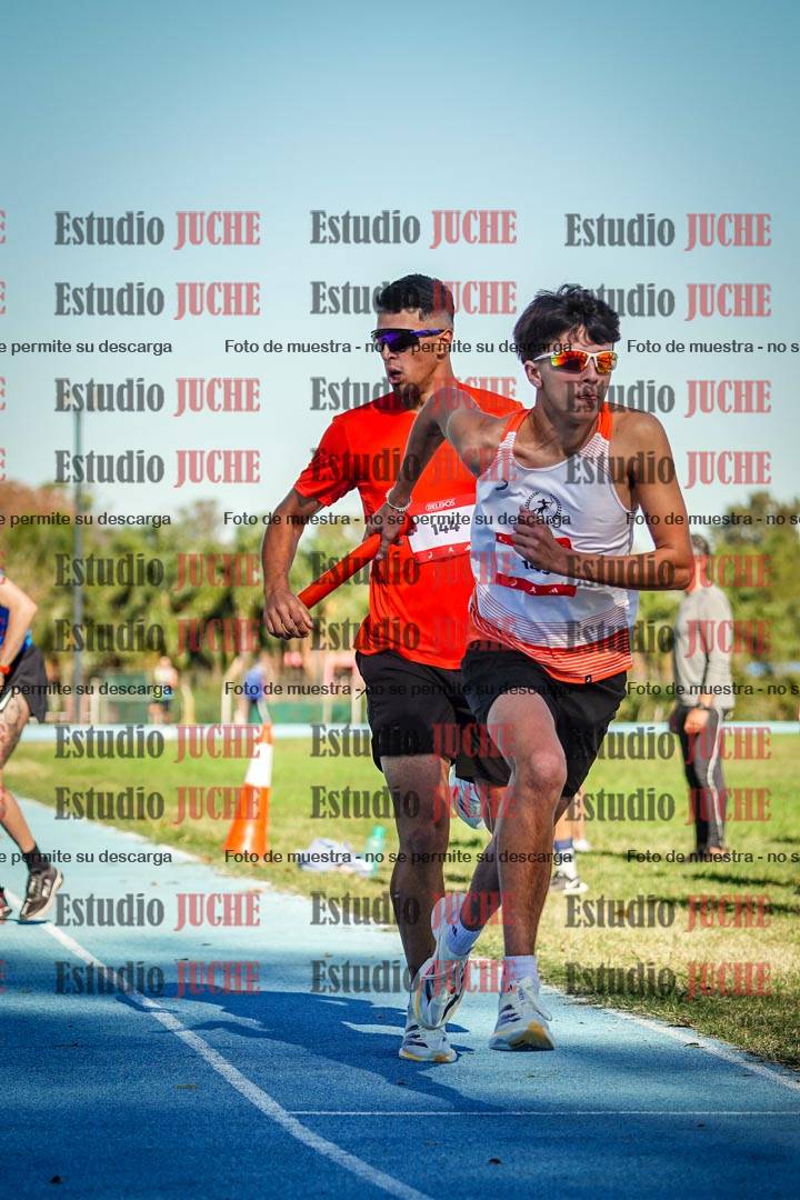Fotos durante los relevos