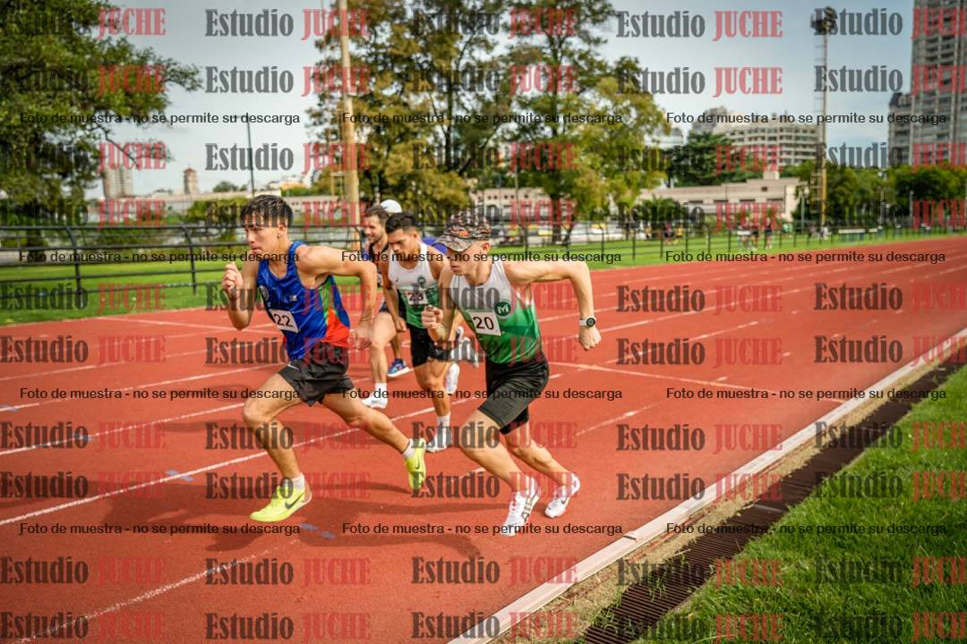 Fotos de los 3000 m con obstáculos de varones