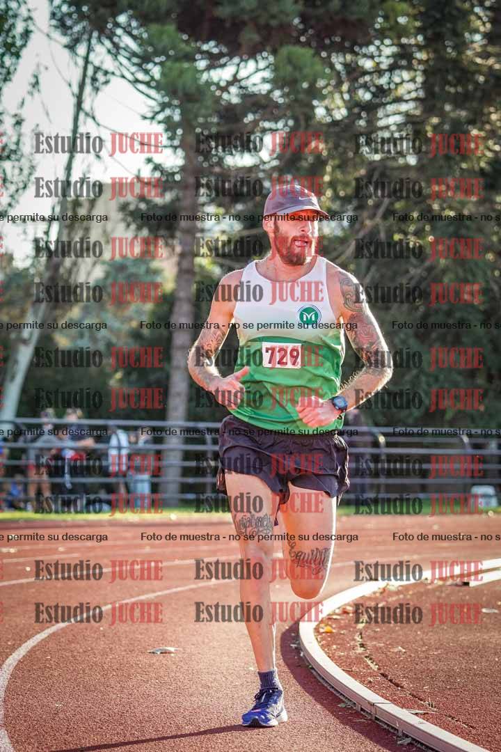 Fotos de los 3000 m llanos de varones
