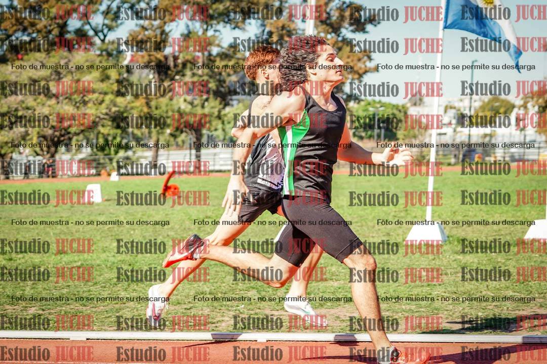 Fotos de los 400 m llanos de varones