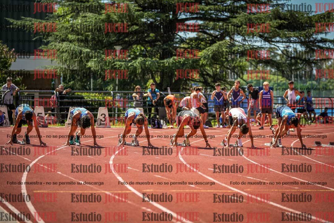 Fotos de los 100 m llanos de varones