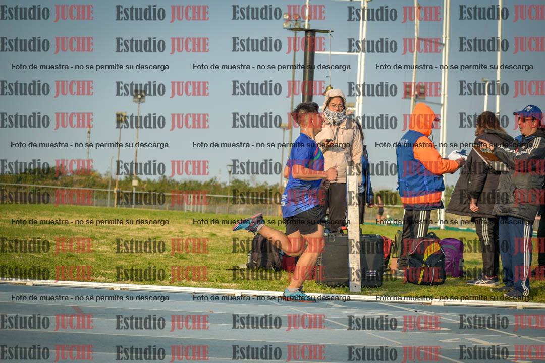 Fotos de los 3000 m llanos de varones
