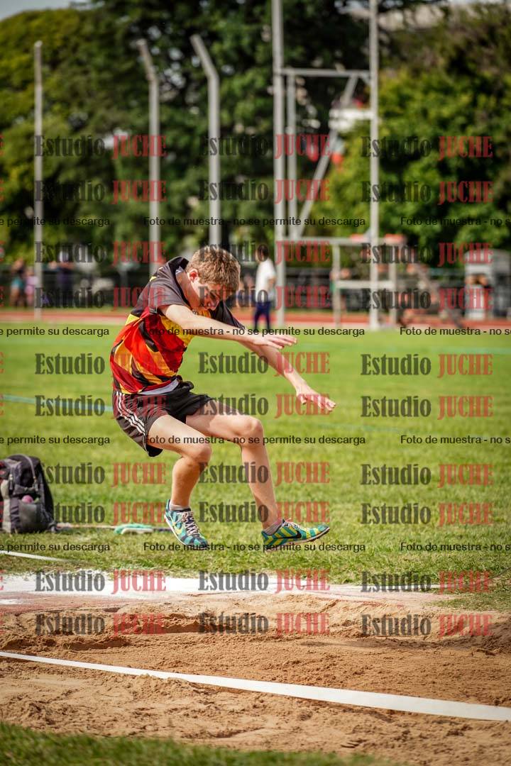 Fotos del salto triple de mujeres y varones