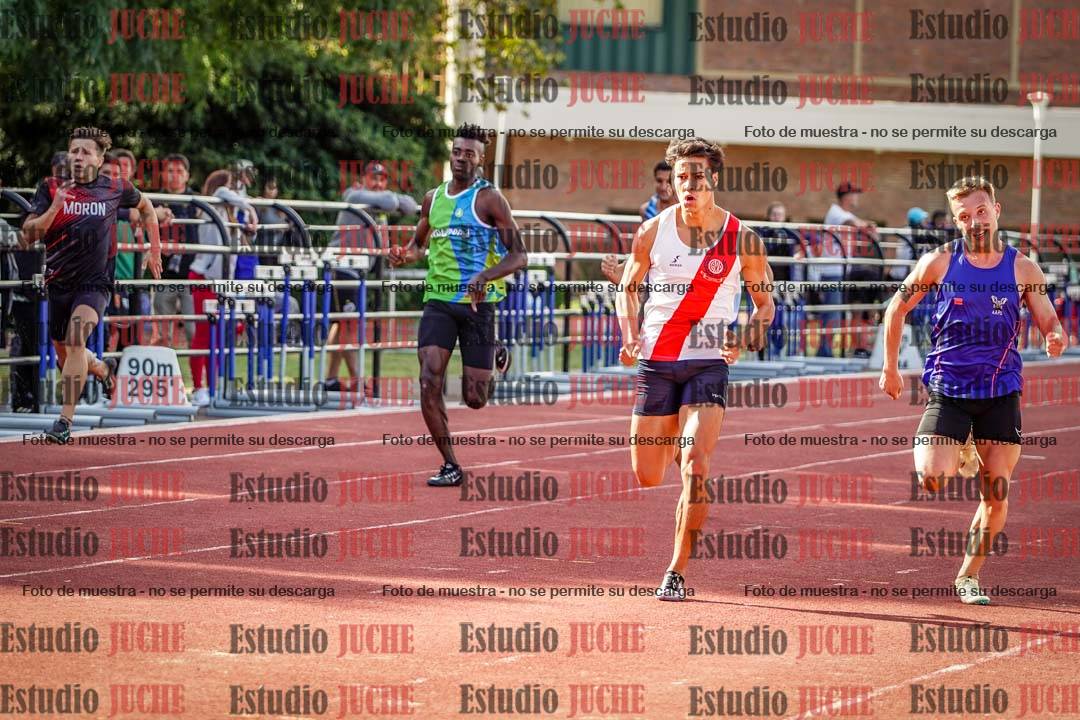 Fotos de los 400 m llanos de varones
