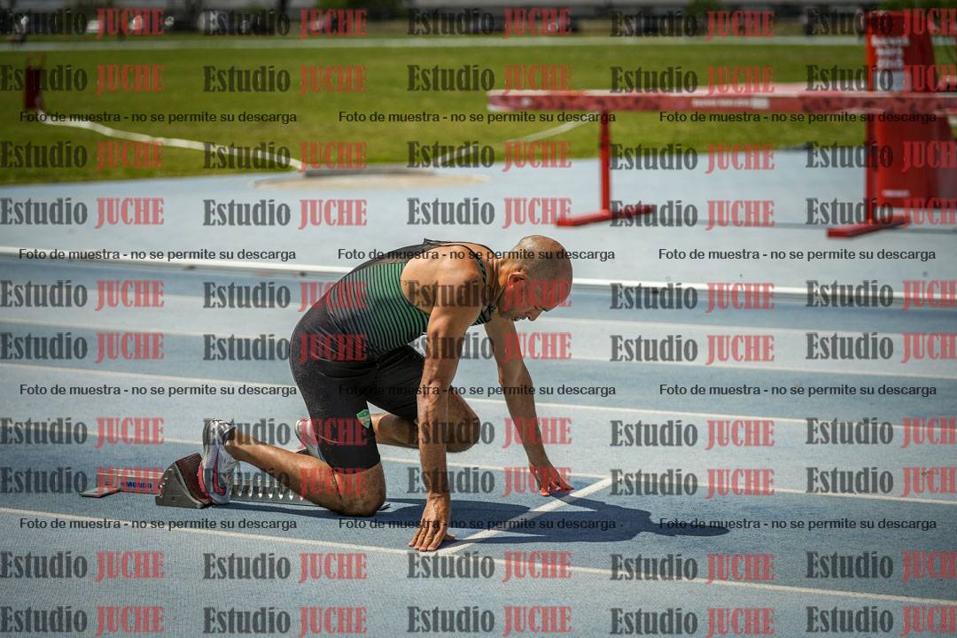 Fotos de los 400 m llanos de varones