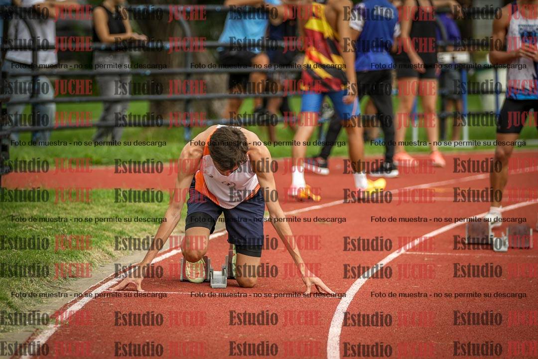 Fotos de los 200 m llanos de varones