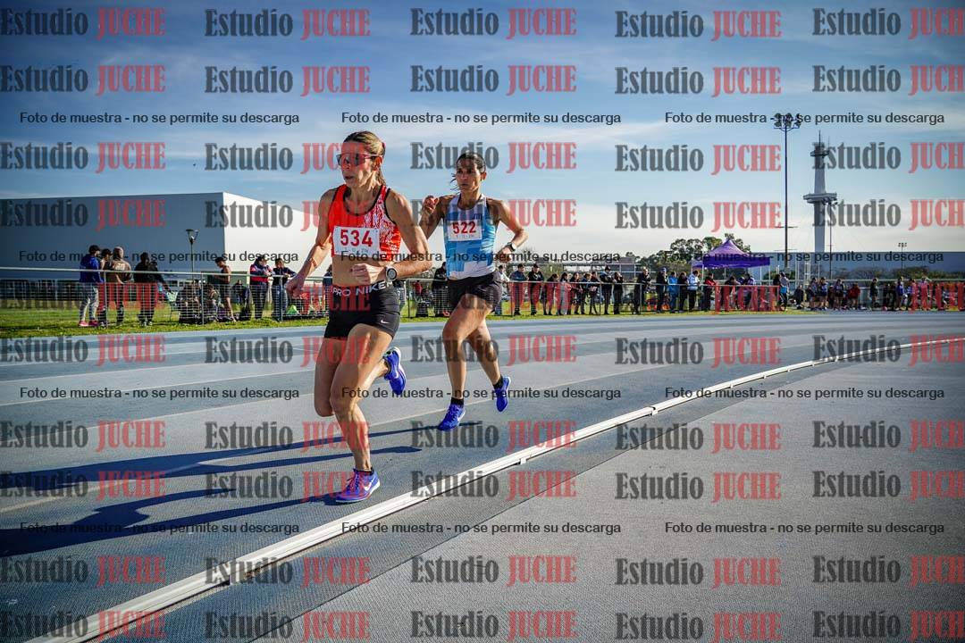 Fotos de los 1500 m llanos de mujeres