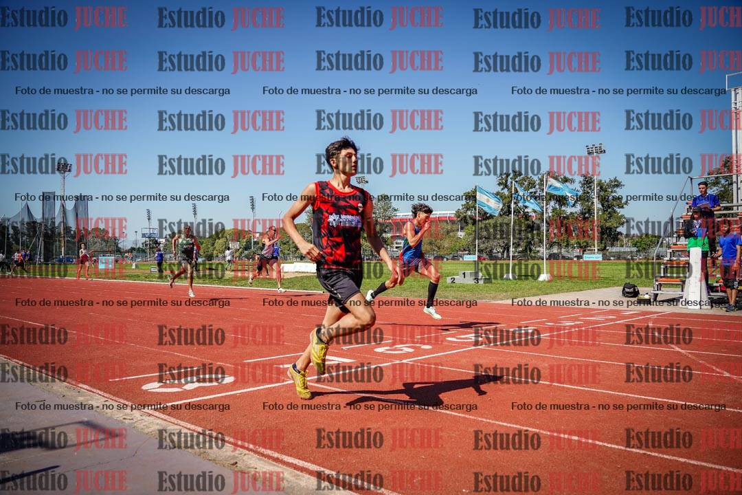 Fotos de los 400 m llanos de varones