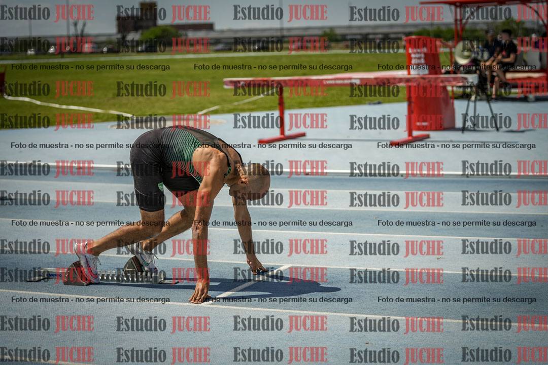 Fotos de los 400 m llanos de varones