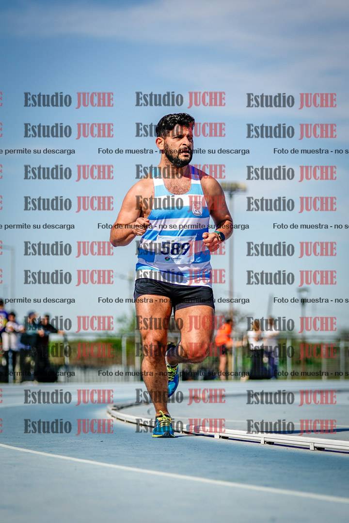 Fotos de los 3000 m llanos de varones