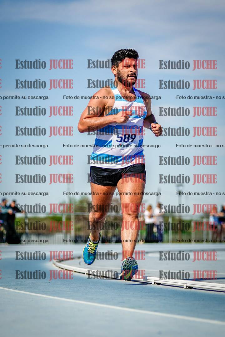 Fotos de los 3000 m llanos de varones