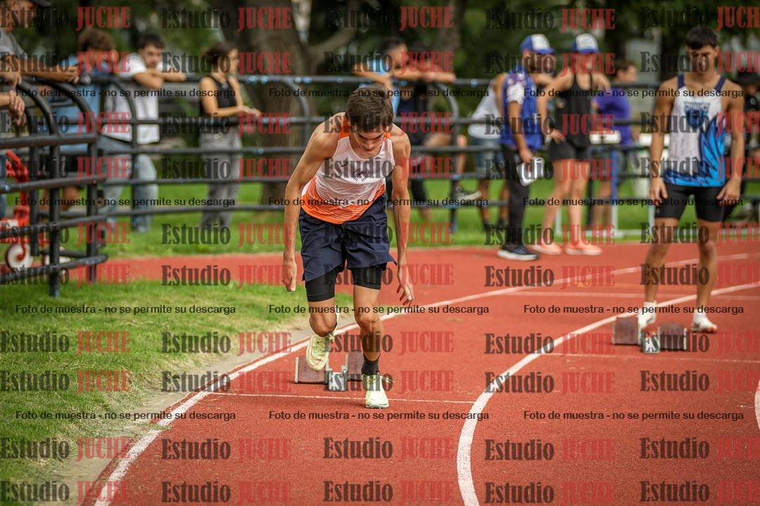 Fotos de los 200 m llanos de varones