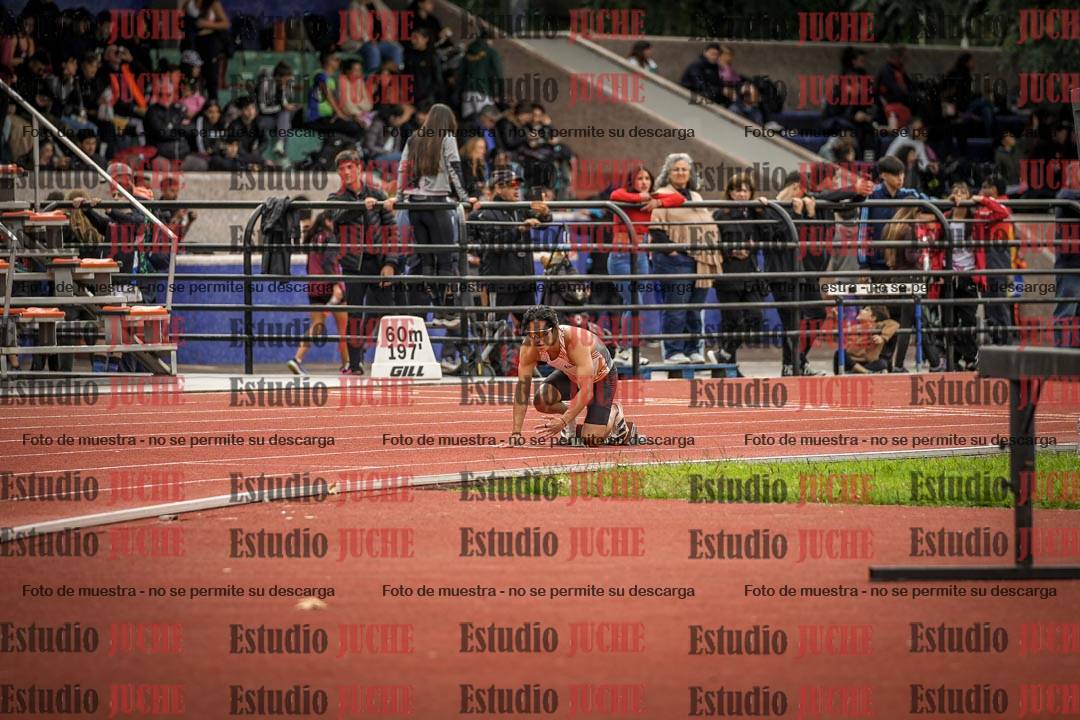 Fotos de los 400 m llanos de varones