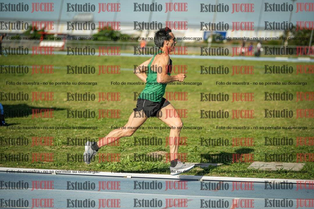 Fotos de los 1500 m llanos de varones