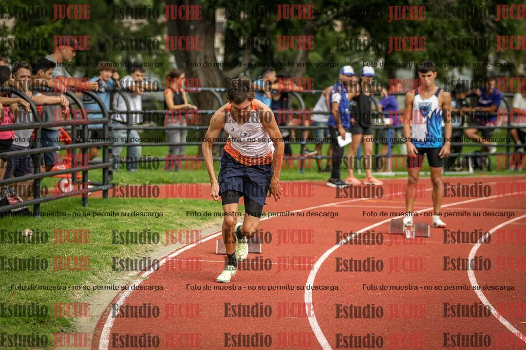 Fotos de los 200 m llanos de varones