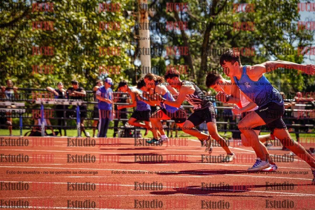 Fotos de los 100 m llanos de varones