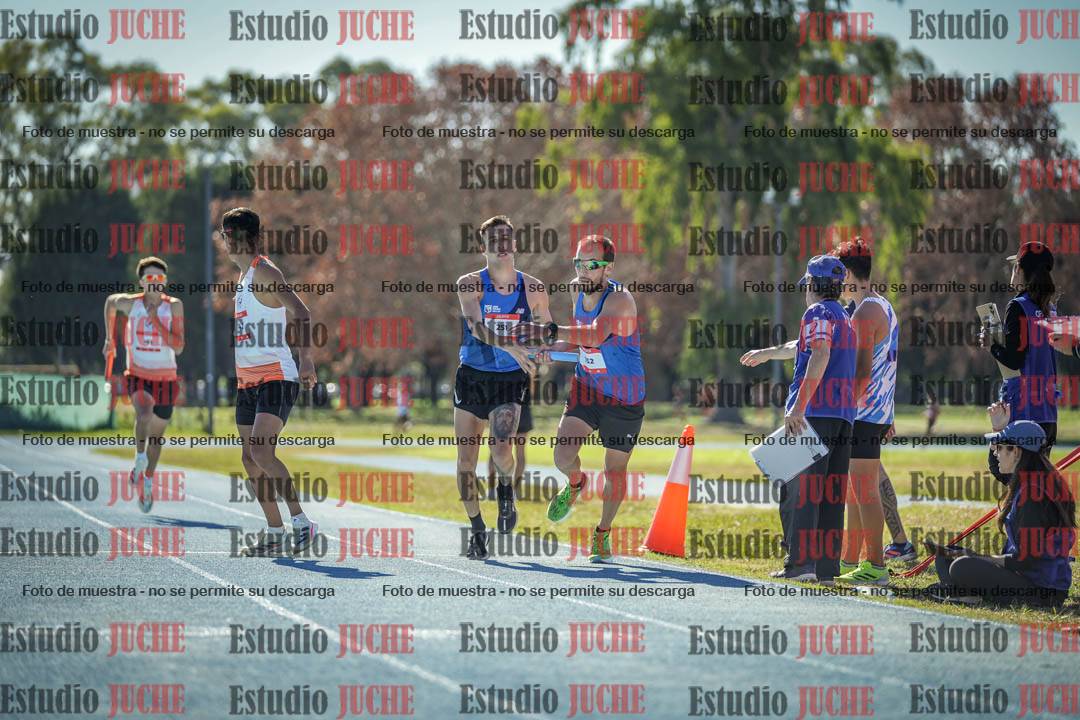 Fotos durante los relevos