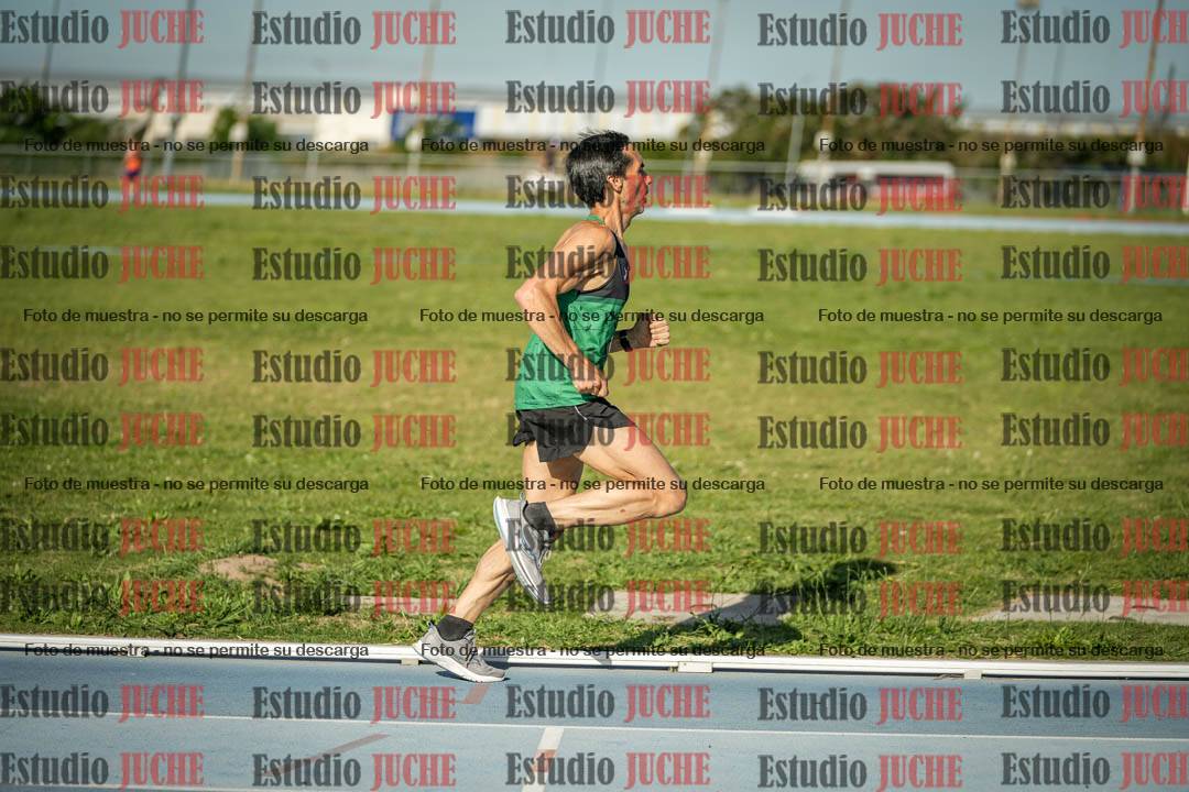 Fotos de los 1500 m llanos de varones
